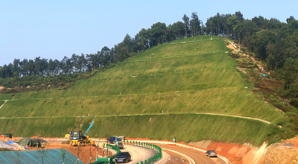 湖北回然護坡綠化工程 構筑生態屏障，重塑綠色礦山